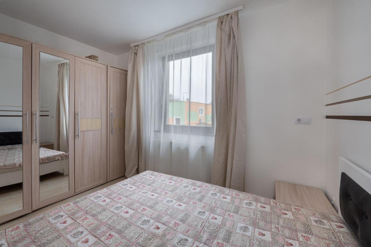 Art Apartments Hajduszoboszlo Bagian luar foto